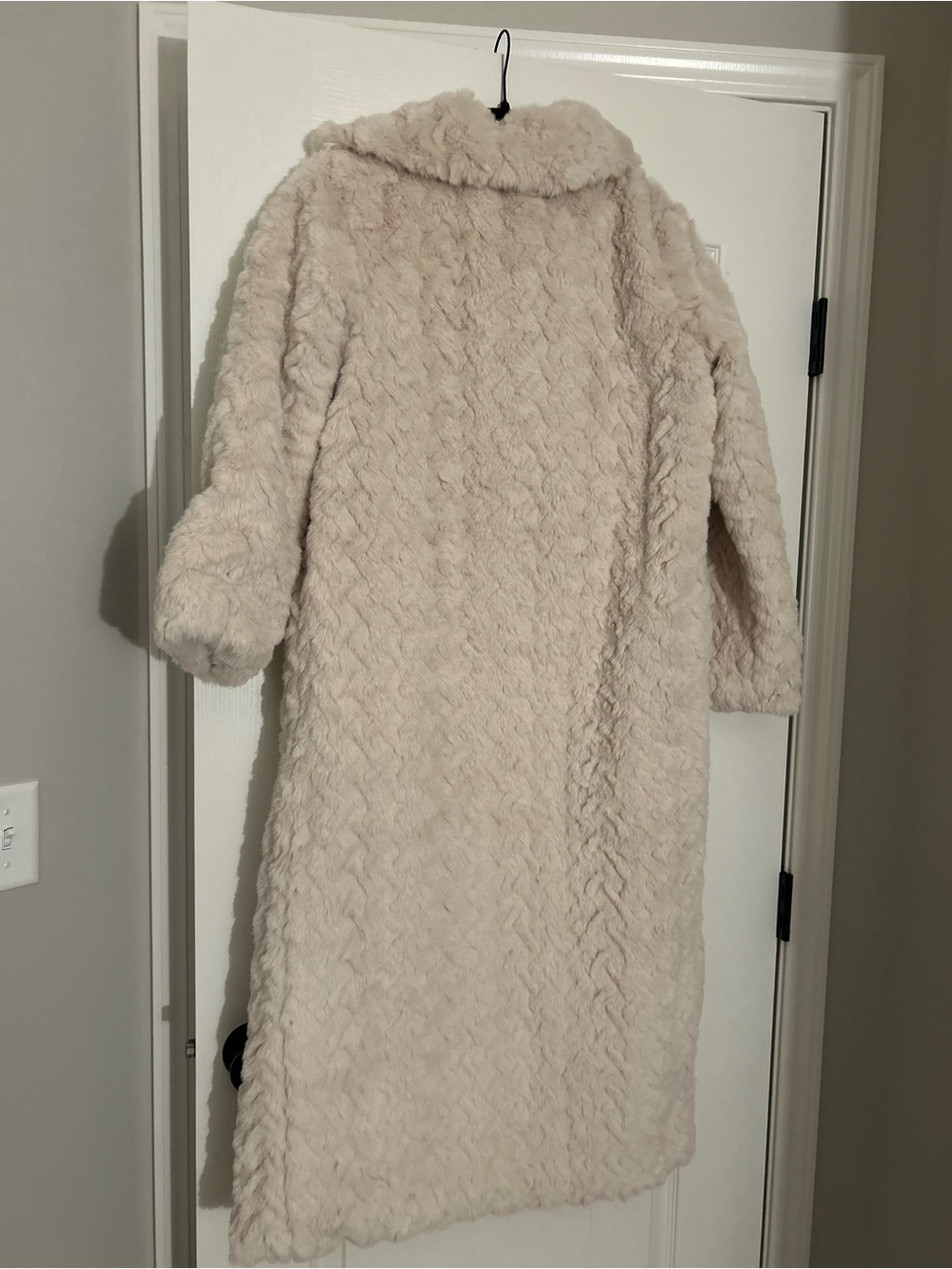 12th Tribe Plush Faux Fur Long Coat in Light Cream - Picture 5 of 5